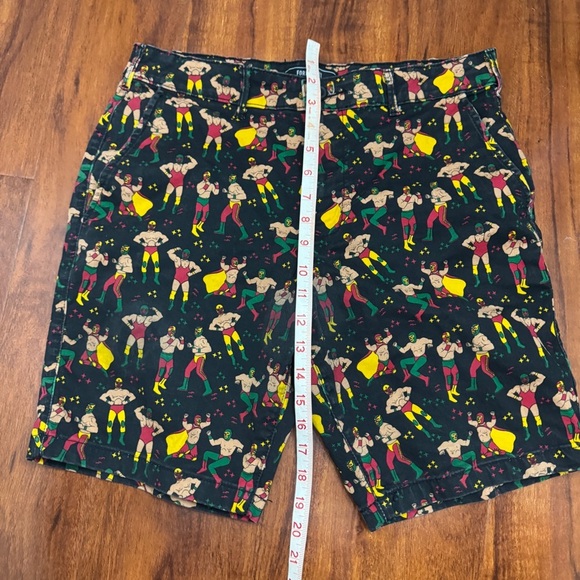 Forever 21 Lucha Libre Wrestling Shorts Size 32 - Picture 6 of 6